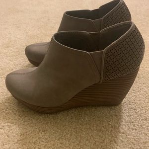 Dr Scholls wedge booties